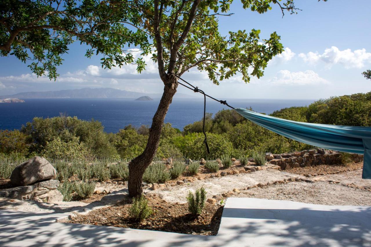My Old Stone House In A 2 000 Sqm Private Garden With Fab Glamping Tent Mandrákion Buitenkant foto