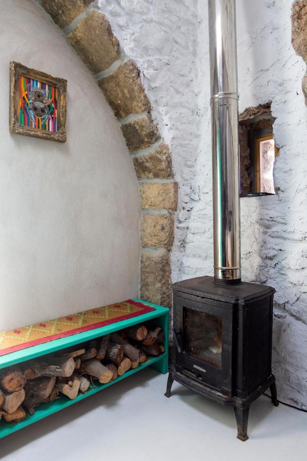 My Old Stone House In A 2 000 Sqm Private Garden With Fab Glamping Tent Mandrákion Buitenkant foto
